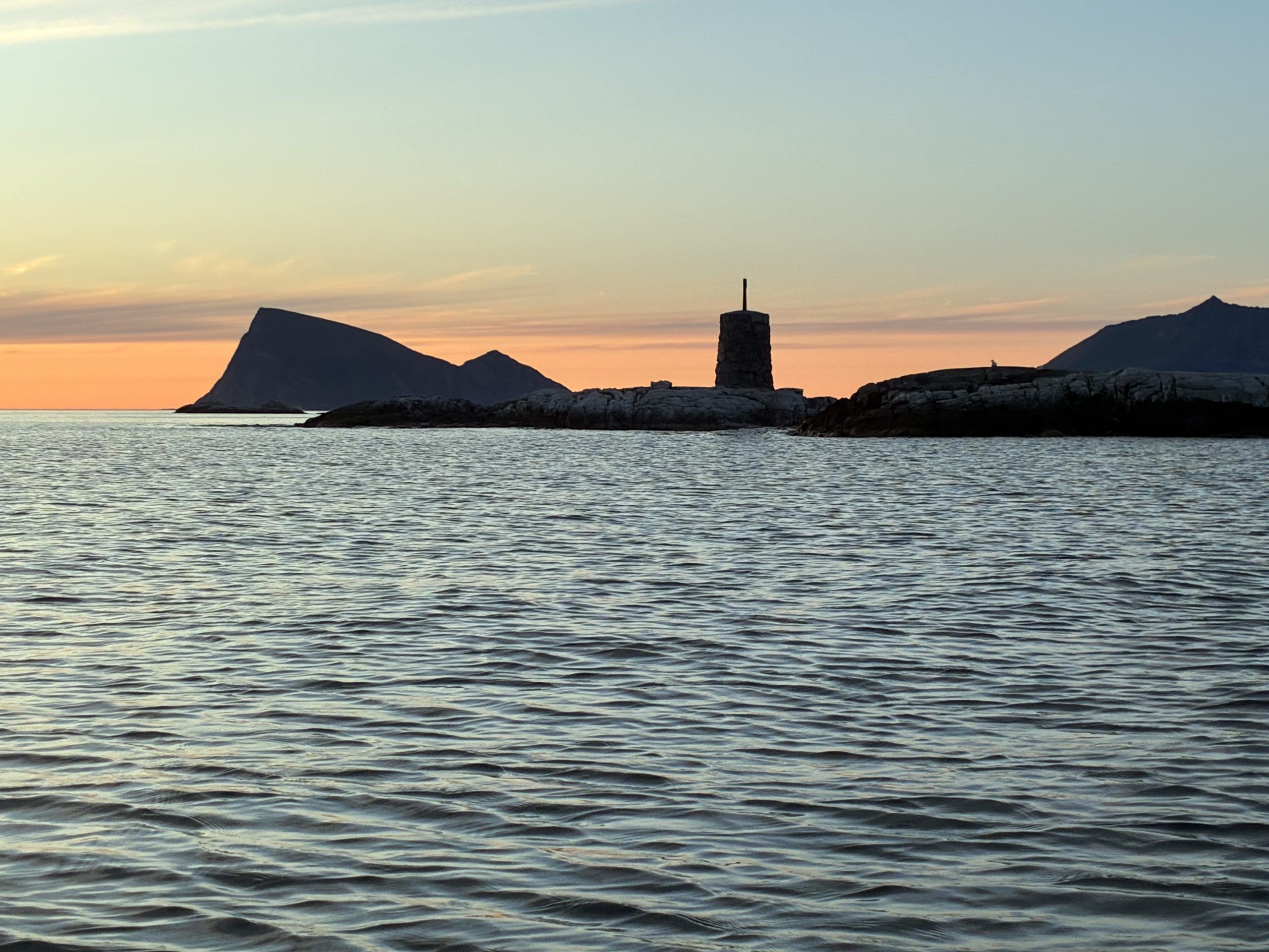 Soleil de minuit à Sommaroy en Hobie kayak – Image 14